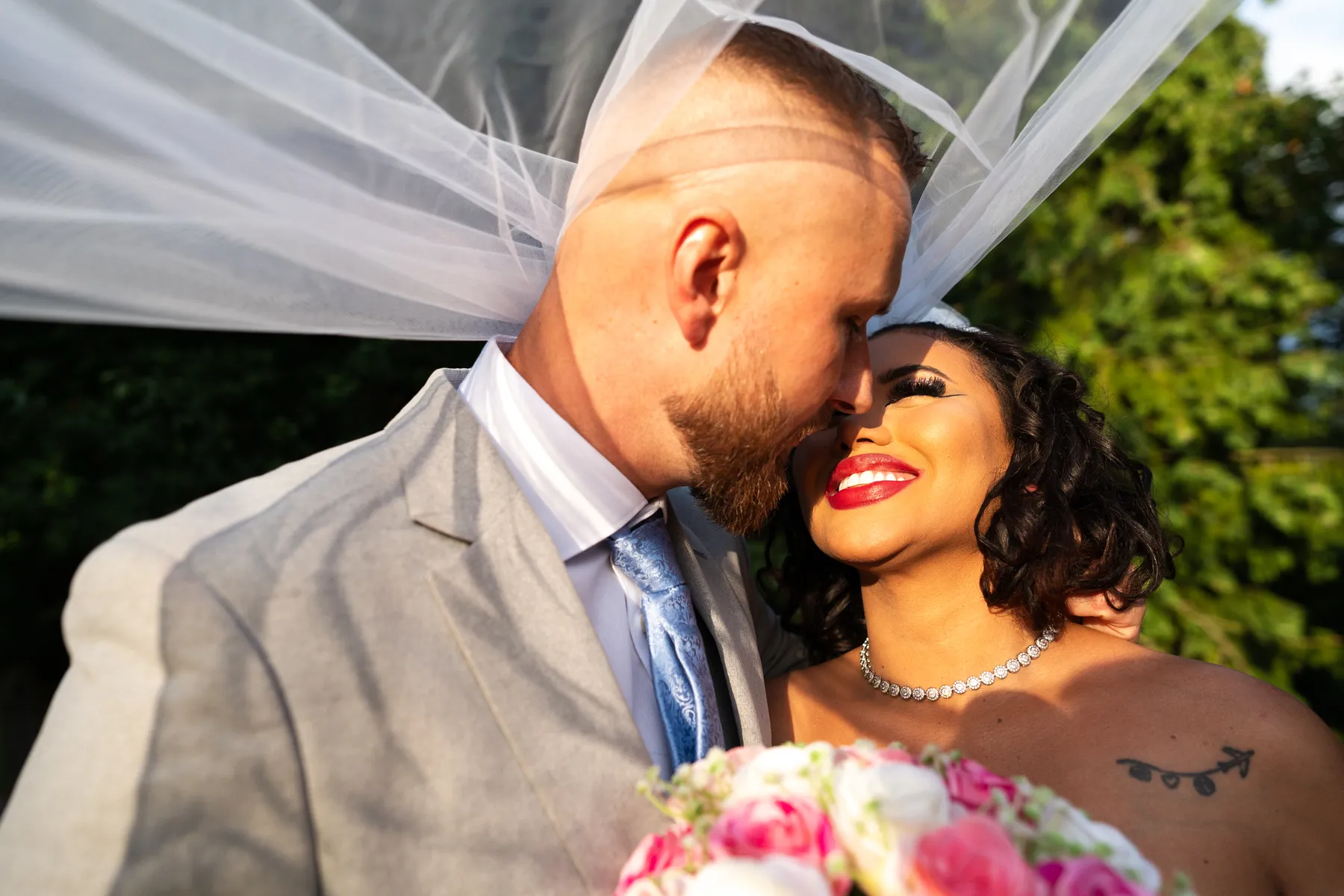 How much does a wedding photographer cost in Kent?