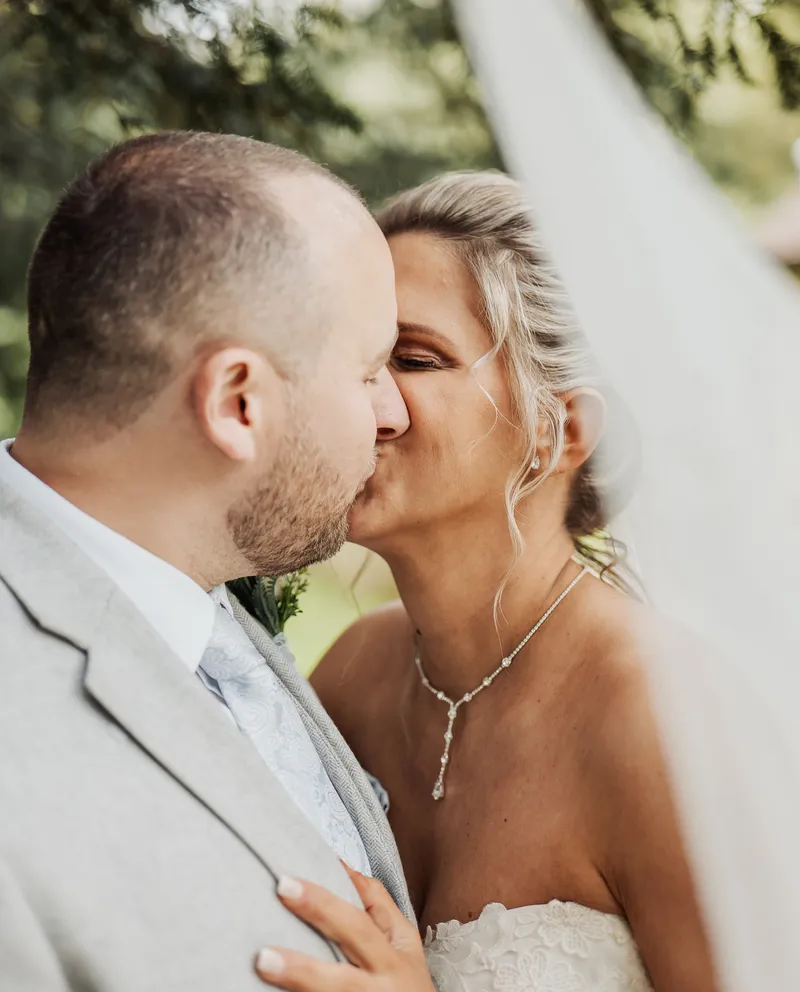 Brown look Wedding Photographer, photo 1