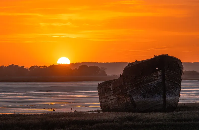 Sunset Boat Motney, Gillingham